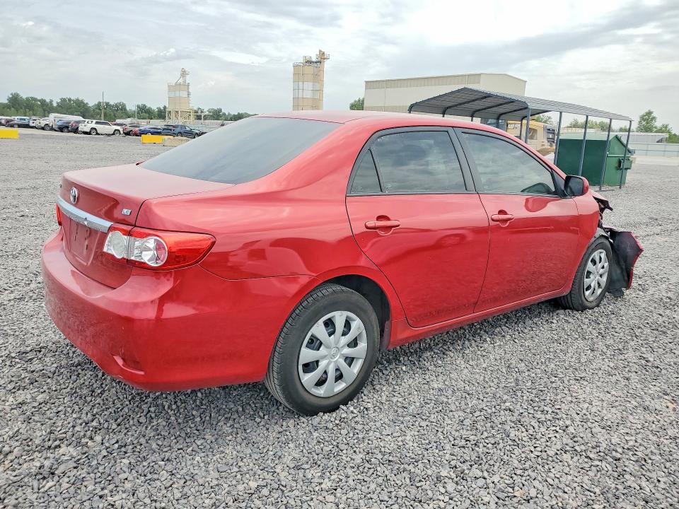 Photo 3 from auction – 2011 TOYOTA COROLLA with VIN 5YFBU4EE2BP001801