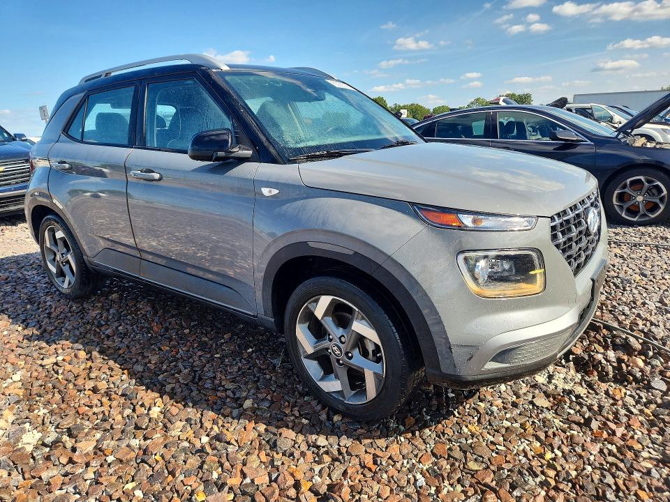 Photo 4 from auction – 2022 HYUNDAI VENUE with VIN KMHRC8A30NU140308