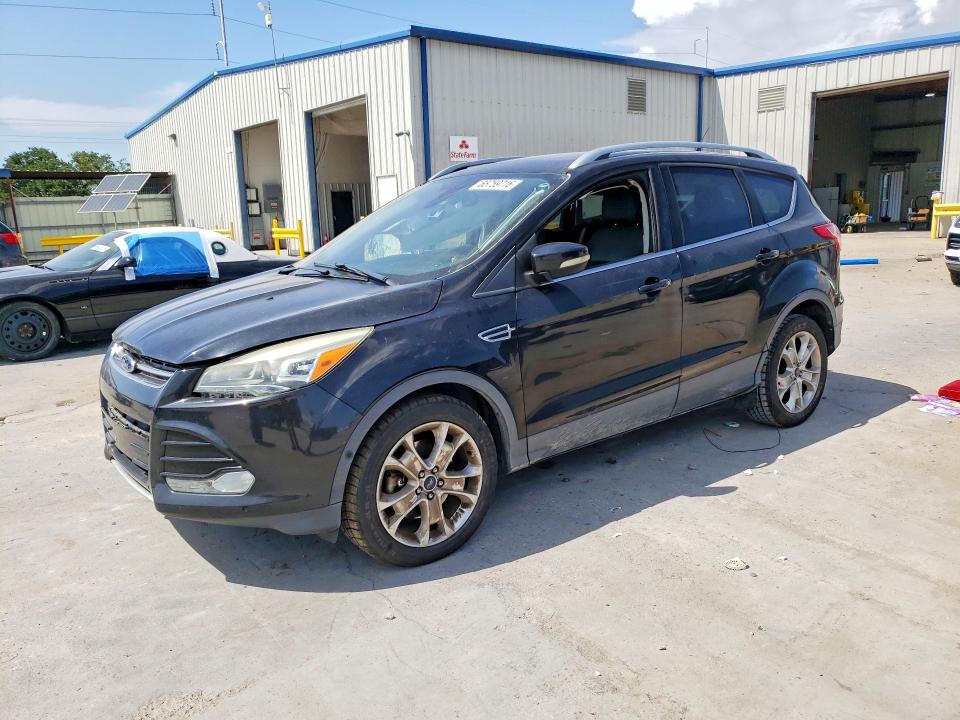FORD ESCAPE 2015 with VIN 1FMCU0J90FUC40080 - Photo from auction
