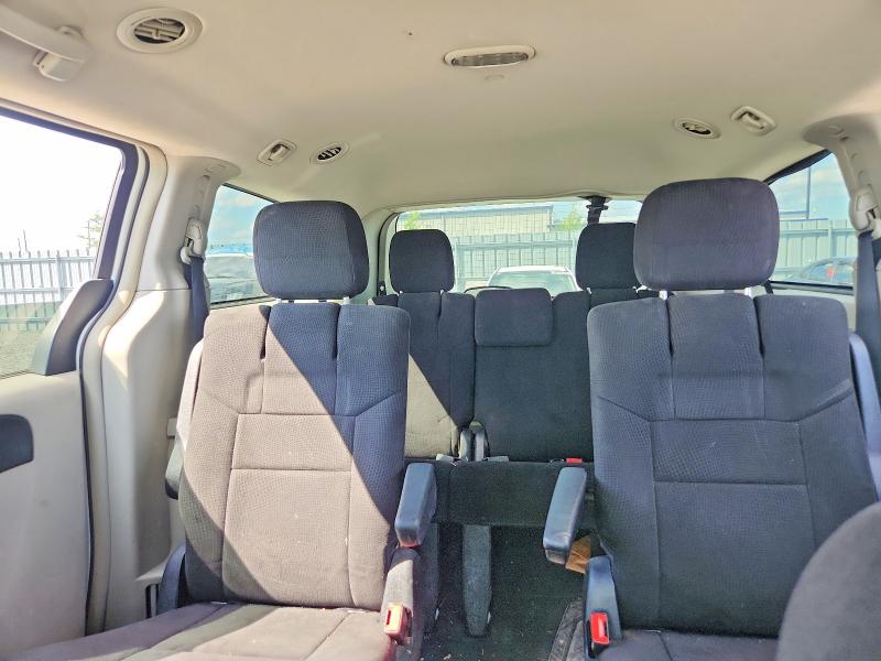 Photo 10 from auction – 2011 DODGE GRAND CARAVAN with VIN 2D4RN5DG5BR744413