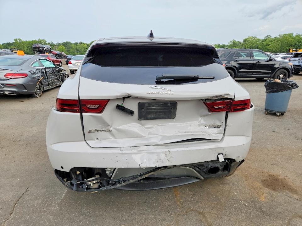 Фото 6 с аукциона – 2018 JAGUAR E-PACE с VIN SADFP2FX3J1Z18086