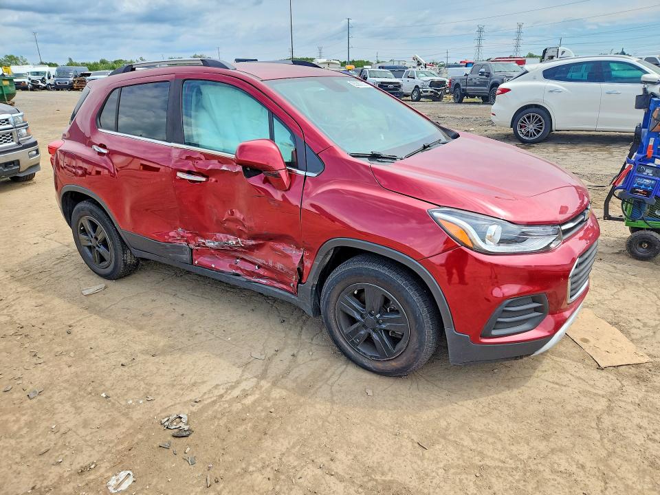 Photo 4 from auction – 2018 CHEVROLET TRAX with VIN 3GNCJLSB4JL329354