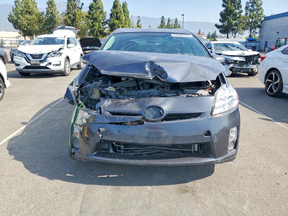 Photo 5 from auction – 2011 TOYOTA PRIUS with VIN JTDKN3DU1B5355838