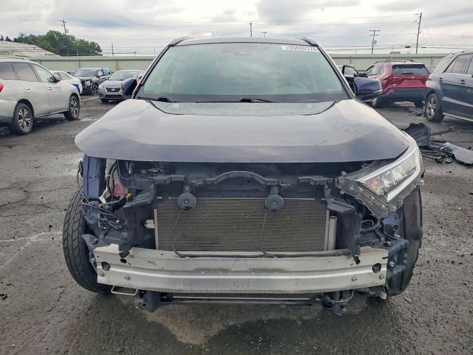 Photo 5 from auction – 2021 TOYOTA RAV4 with VIN JTMA1RFV1MD532137