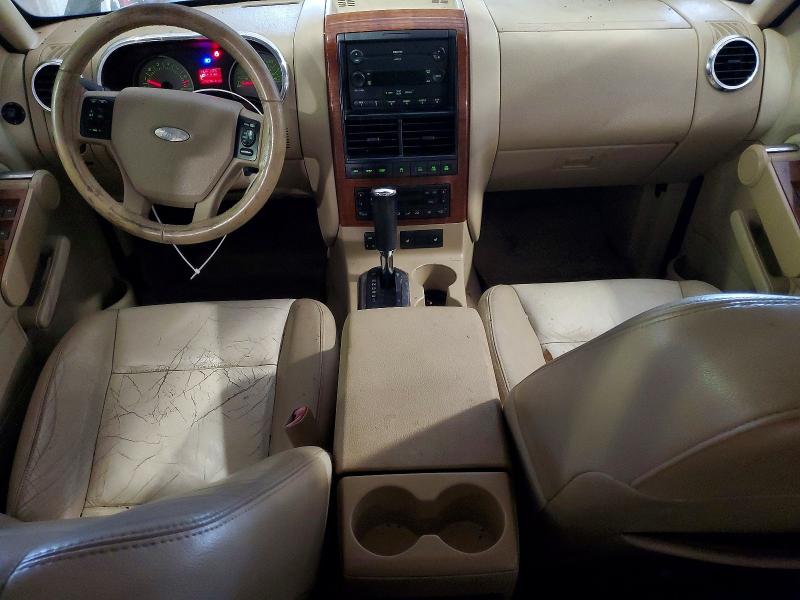Zdjęcie 8 z aukcji – 2006 FORD EXPLORER z VIN 1FMEU74E26UA00667