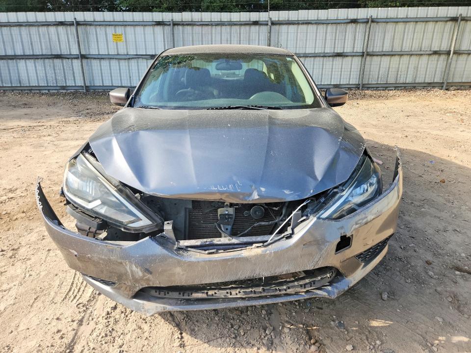 Photo 5 from auction – 2017 NISSAN SENTRA with VIN 3N1AB7AP3HY349872
