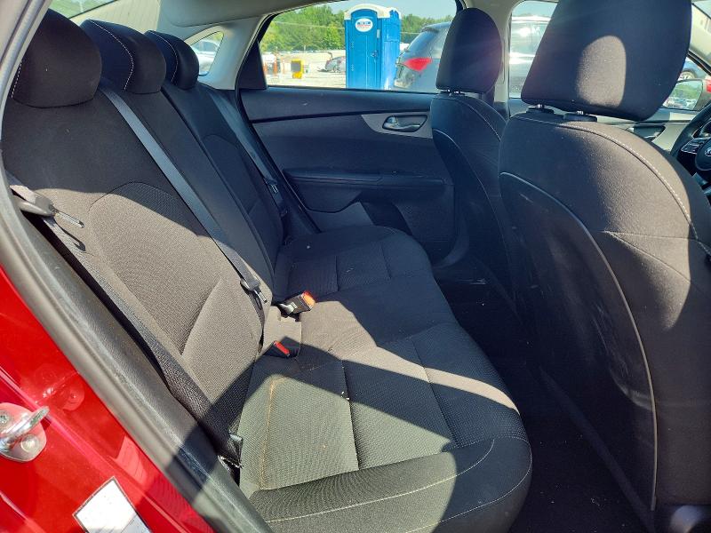 Снимка 10 от търг – 2021 KIA FORTE с VIN 3KPF24AD1ME326254