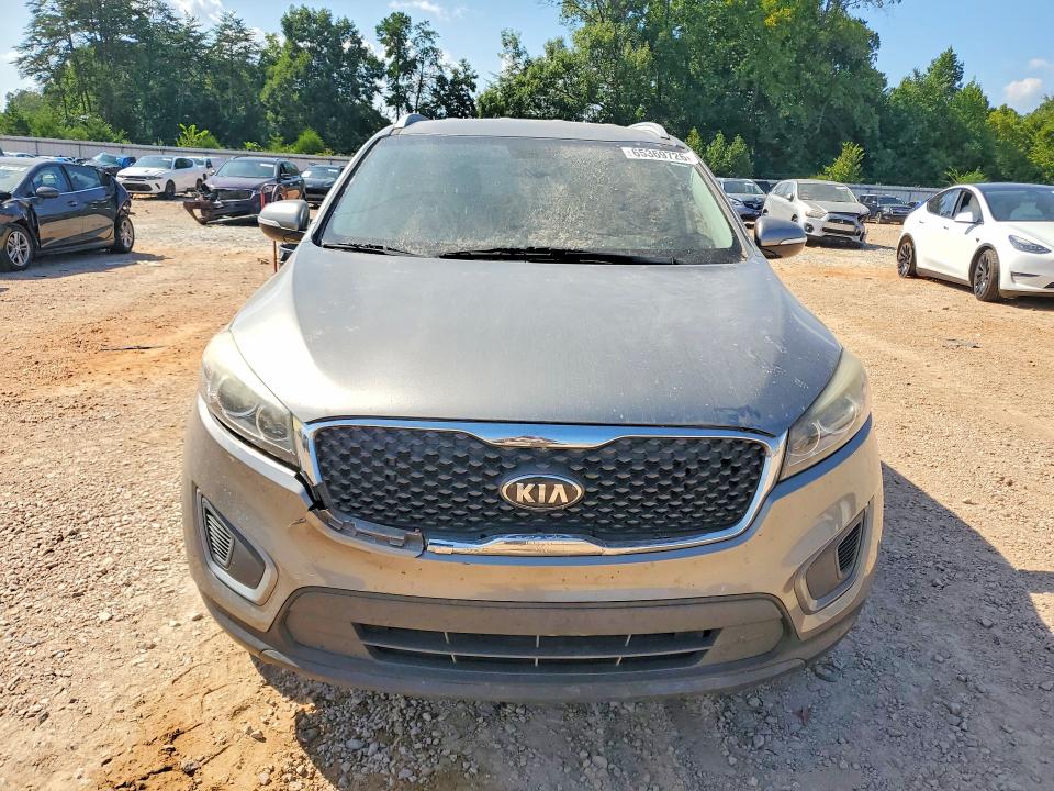 Photo 5 from auction – 2016 KIA SORENTO with VIN 5XYPG4A3XGG167917