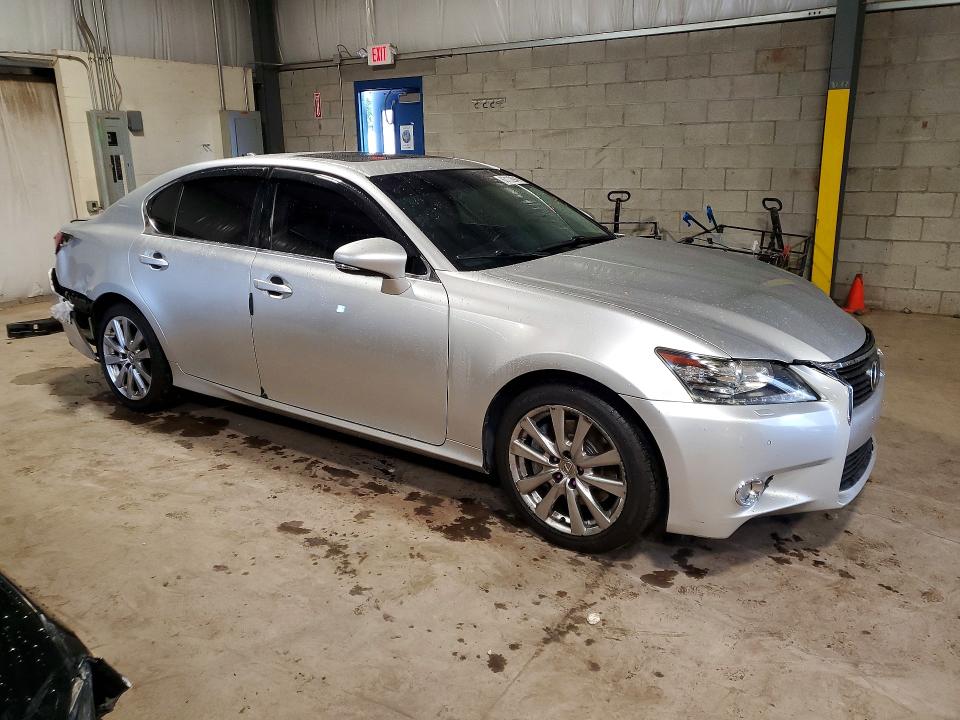 Photo 4 from auction – 2014 LEXUS GS with VIN JTHCE1BL0E5024741