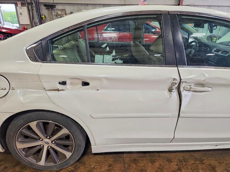 Photo 10 from auction – 2015 SUBARU LEGACY with VIN 4S3BNAL68F3057960