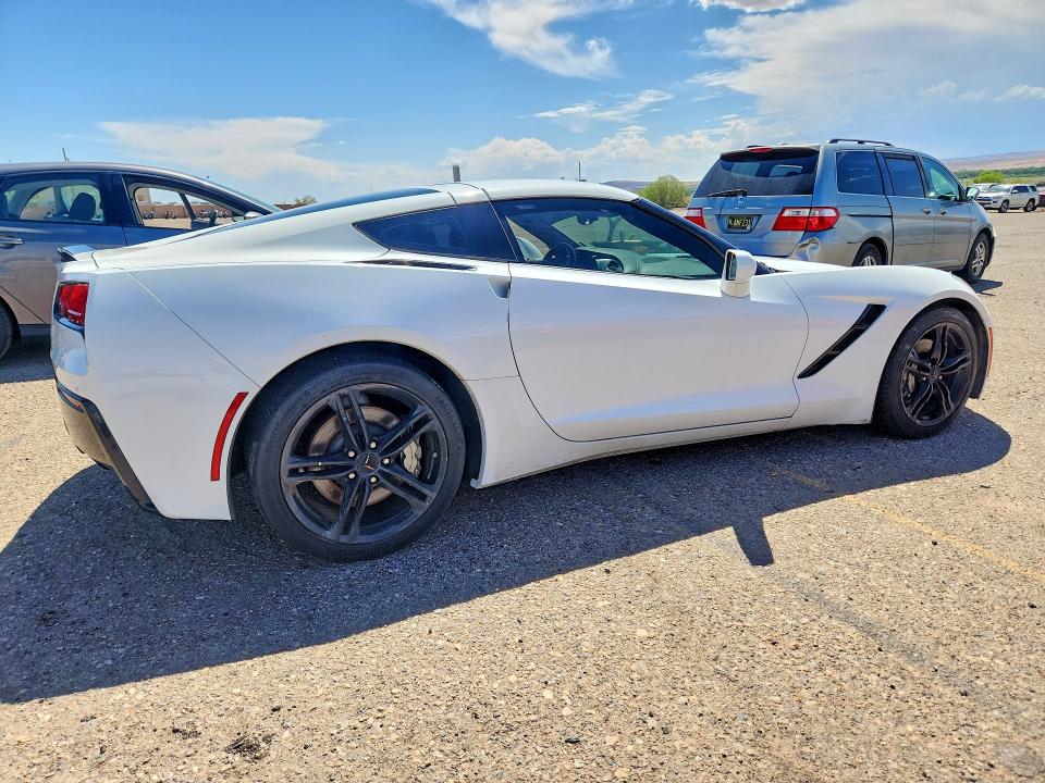 Photo 3 from auction – 2016 CHEVROLET CORVETTE with VIN 1G1YB2D77G5121274