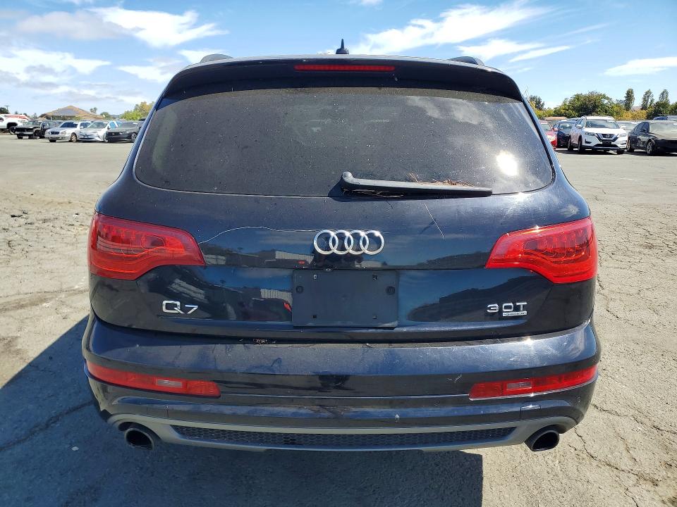 Photo 6 from auction – 2015 AUDI Q7 with VIN WA1DGAFE1FD019786