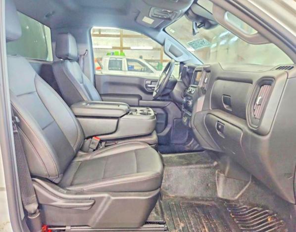 Photo 10 from auction – 2023 CHEVROLET SILVERADO with VIN 3GCNAAEK6PG363850