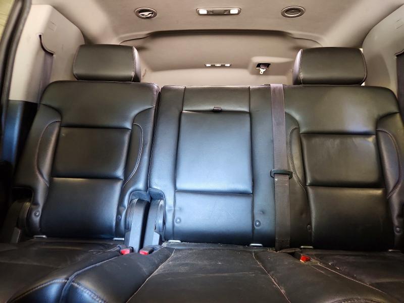 Photo 10 from auction – 2016 CHEVROLET SUBURBAN with VIN 1GNSKHKC5GR161014