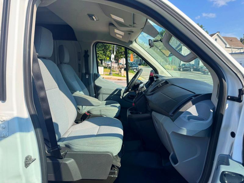 Photo 5 from auction – 2015 FORD TRANSIT with VIN 1FTNE1ZV0FKA11671