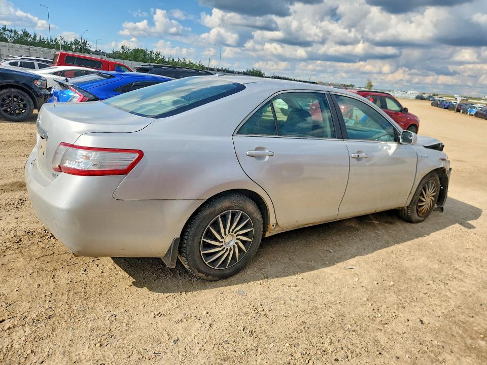 Photo 3 from auction – 2010 TOYOTA CAMRY with VIN 4T1BB3EK5AU113513