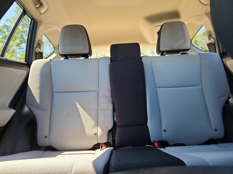 Photo 10 from auction – 2018 TOYOTA RAV4 with VIN 2T3WFREV0JW491149