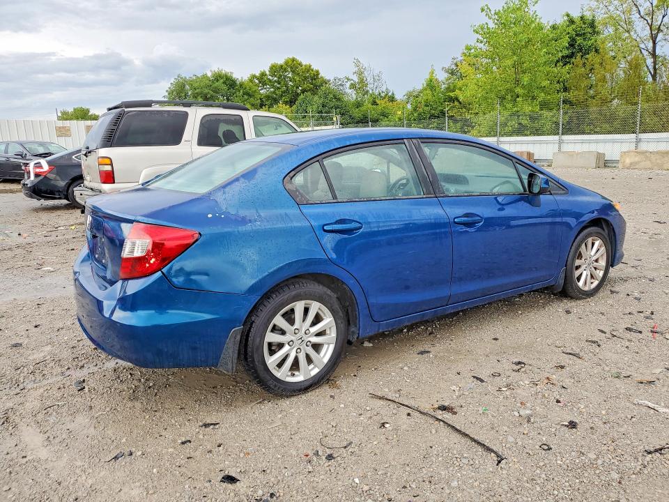 Снимка 3 от търг – 2012 HONDA CIVIC с VIN 19XFB2F89CE016433