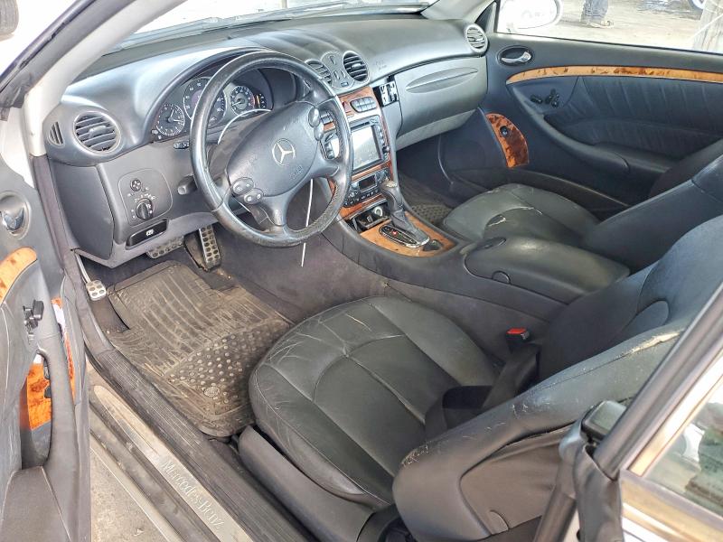 Photo 8 from auction – 2004 MERCEDES-BENZ CLK with VIN WDBTK65GX4T016371