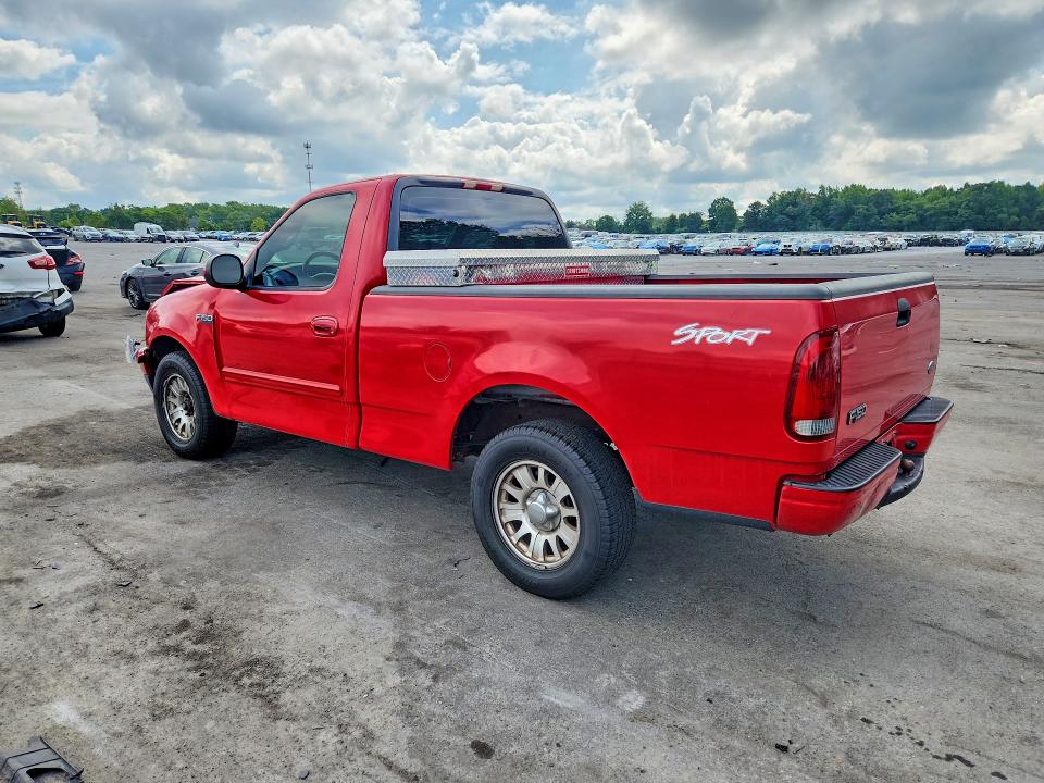 Photo 2 from auction – 2001 FORD F150 with VIN 1FTZF17251NB66120