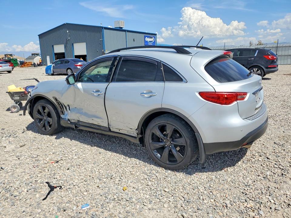 Photo 2 from auction – 2017 INFINITI QX70 with VIN JN8CS1MW7HM414302