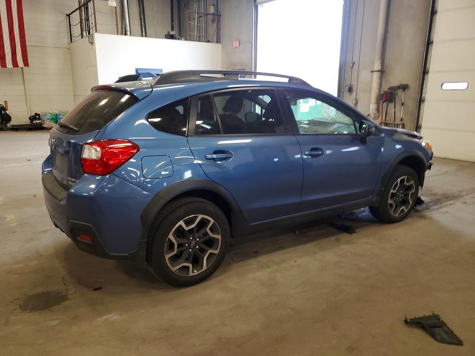 Photo 3 from auction – 2016 SUBARU CROSSTREK with VIN JF2GPANC1G8239721
