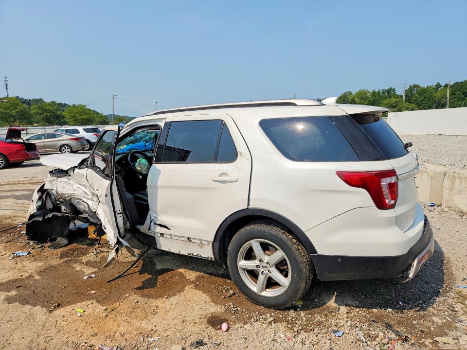 Photo 2 from auction – 2017 FORD EXPLORER with VIN 1FM5K8D86HGA57039