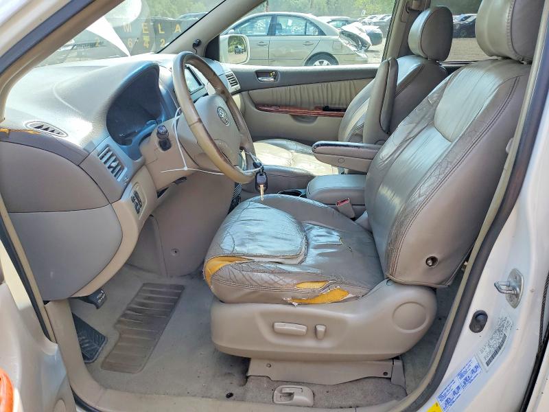 Photo 7 from auction – 2004 TOYOTA SIENNA with VIN 5TDZA22C84S110594