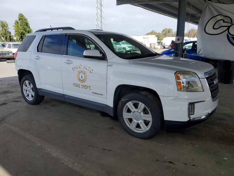 Photo 4 from auction – 2016 GMC TERRAIN with VIN 2GKFLTEKXG6104630