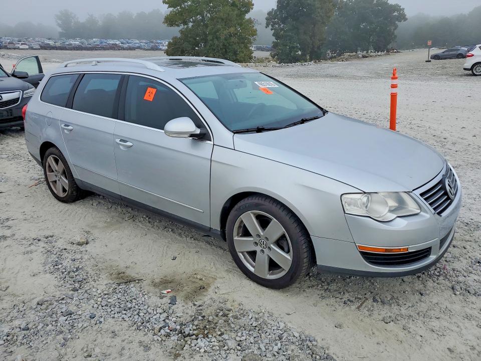 Photo 4 from auction – 2009 VOLKSWAGEN PASSAT with VIN WVWXK73C59E079379