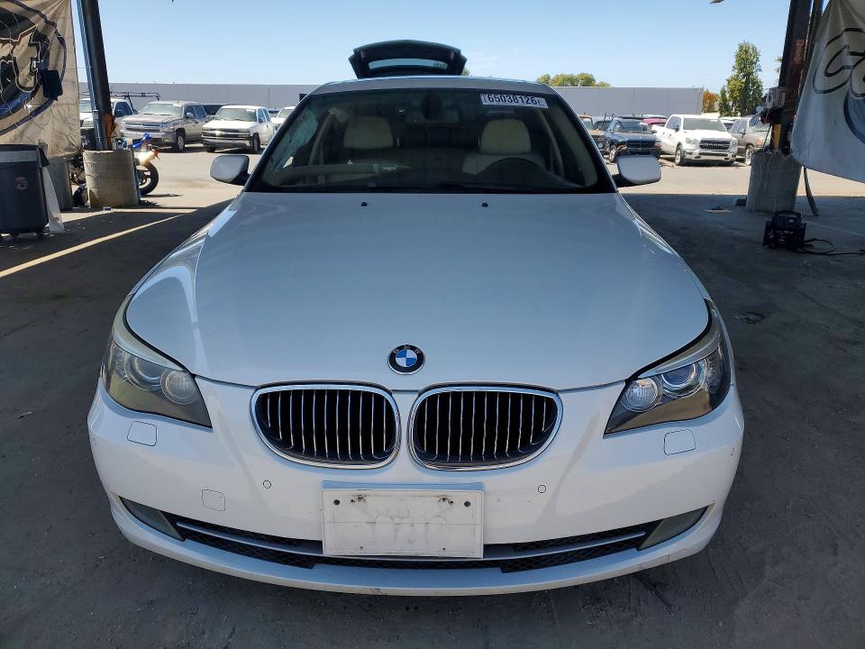 Photo 5 from auction – 2009 BMW 535 with VIN WBANW13529C160746