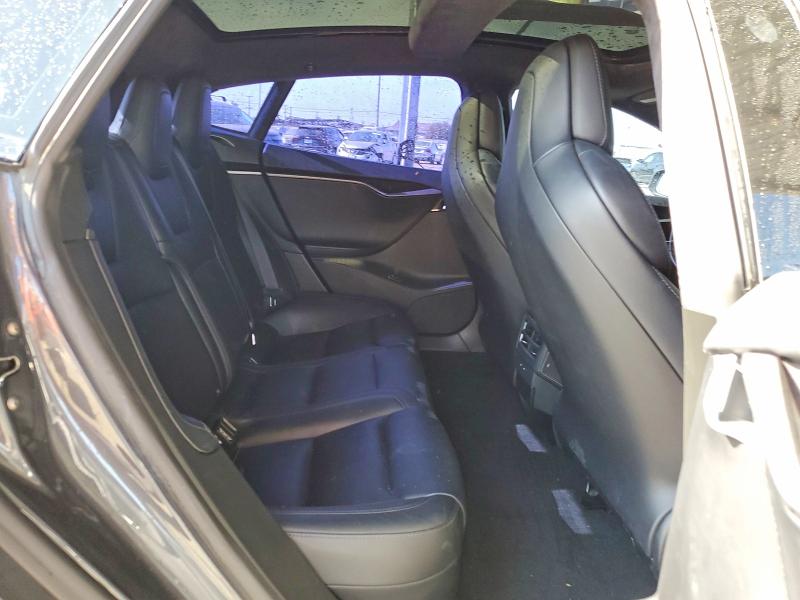 Photo 10 from auction – 2018 TESLA MODEL S with VIN 5YJSA1E27JF269203