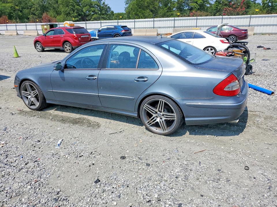 Photo 2 from auction – 2009 MERCEDES-BENZ E with VIN WDBUF56X49B360826