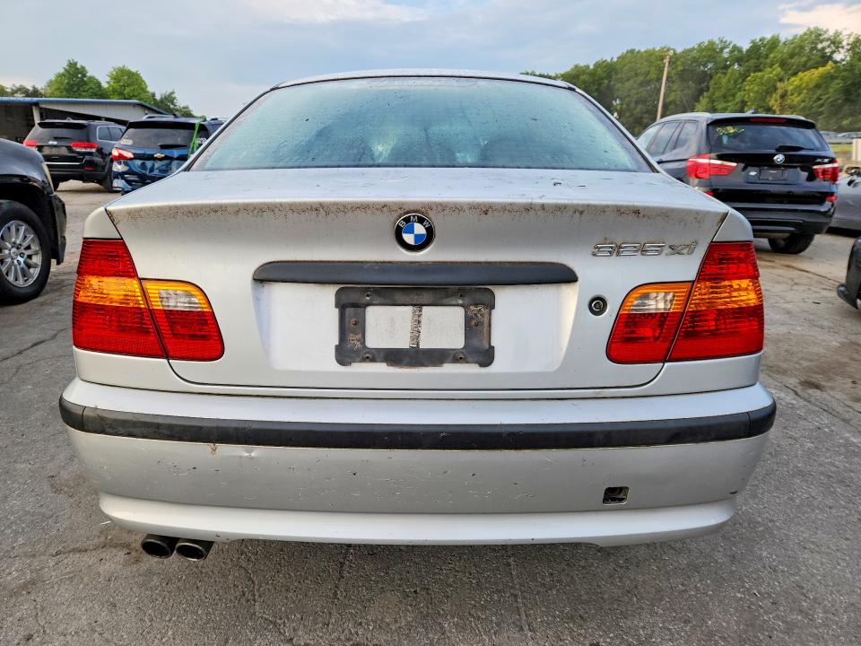 Photo 6 from auction – 2003 BMW 325 with VIN WBAEU33453PM54926