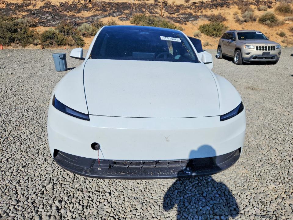 Фото 5 с аукциона – 2026 TESLA MODEL Y с VIN 7SAYGDEE8TA636388