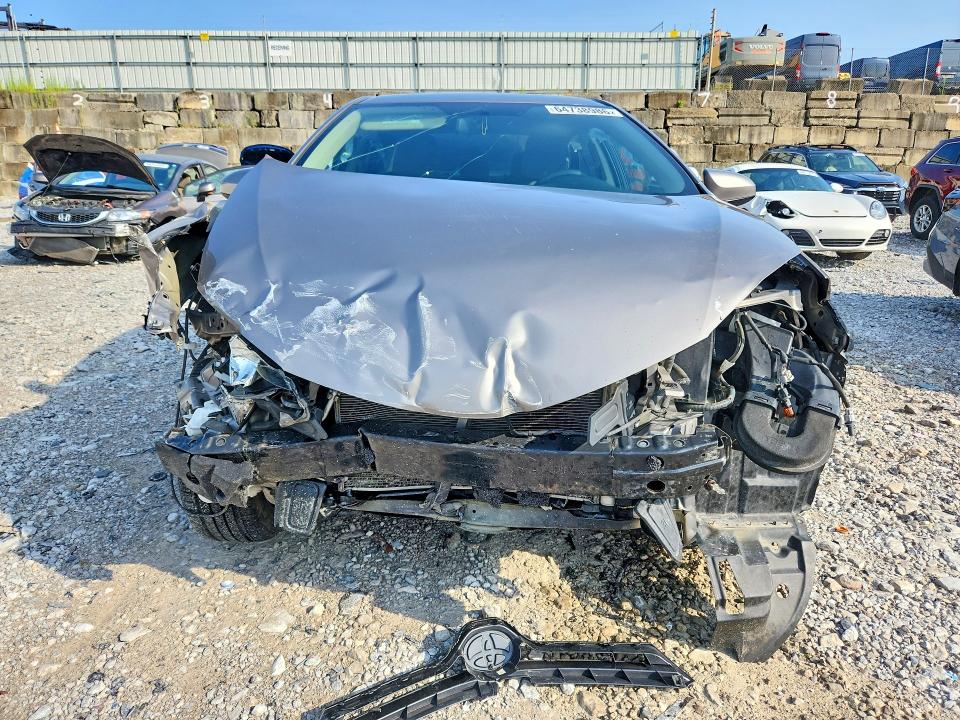 Фото 5 с аукциона – 2015 TOYOTA COROLLA с VIN 2T1BURHE2FC399493