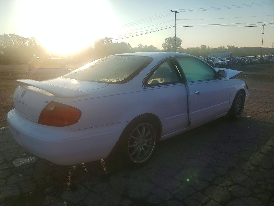 Photo 3 from auction – 2001 ACURA 3.2CL with VIN 19UYA42791A012713