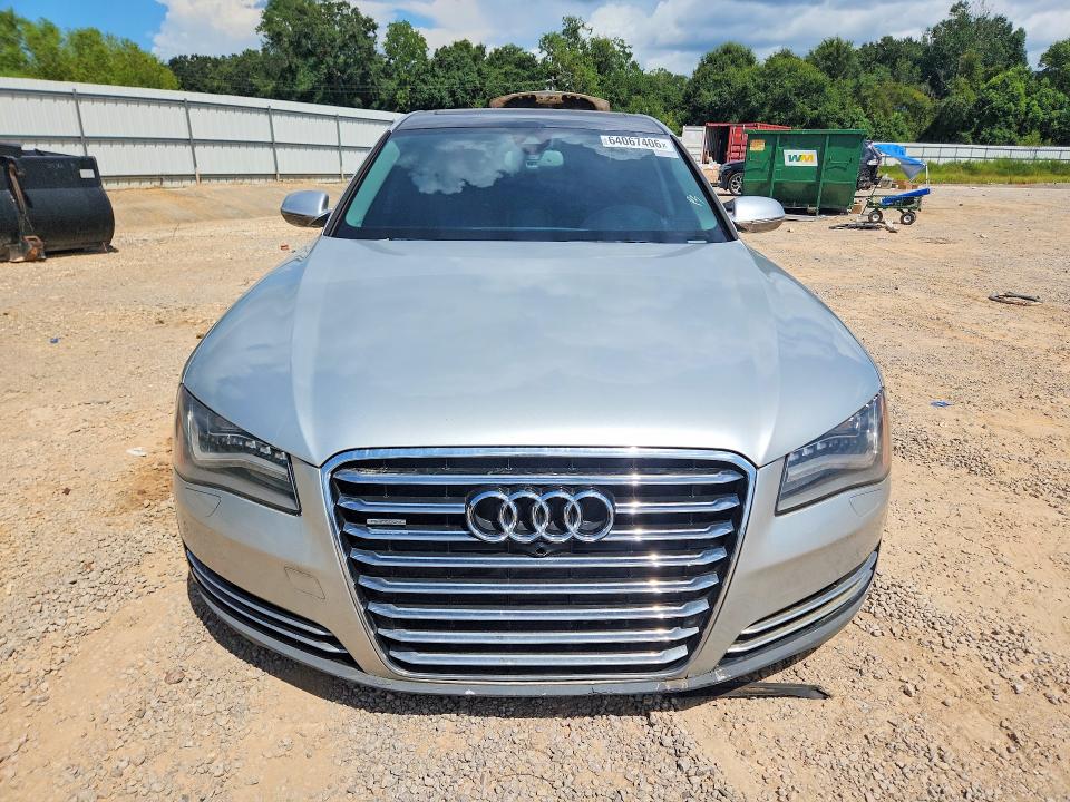 صورة رقم 5 من المزاد - 2013 AUDI A8 مع VIN WAURGAFD0DN013971