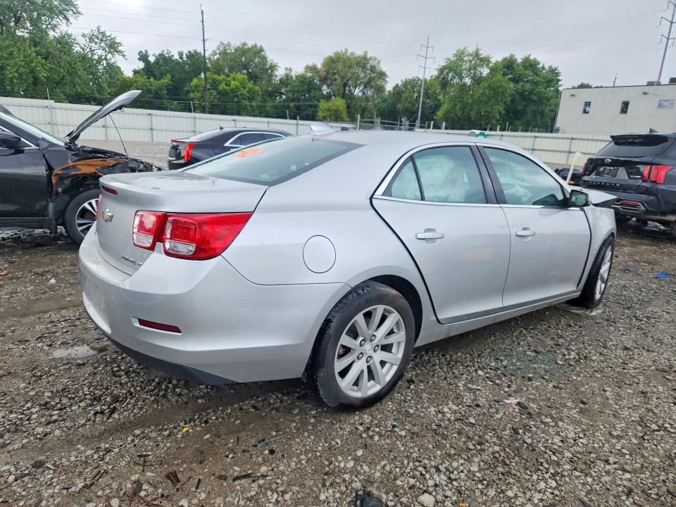 Photo 3 from auction – 2015 CHEVROLET MALIBU with VIN 1G11D5SL9FF205067