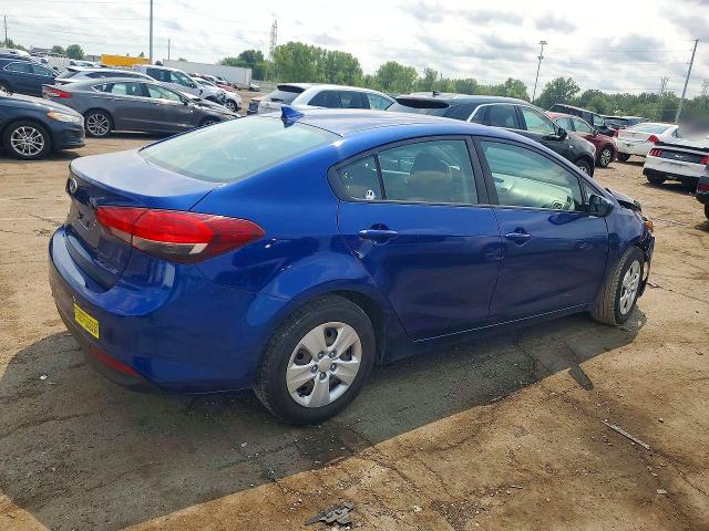 Photo 3 from auction – 2017 KIA FORTE with VIN 3KPFK4A77HE141609