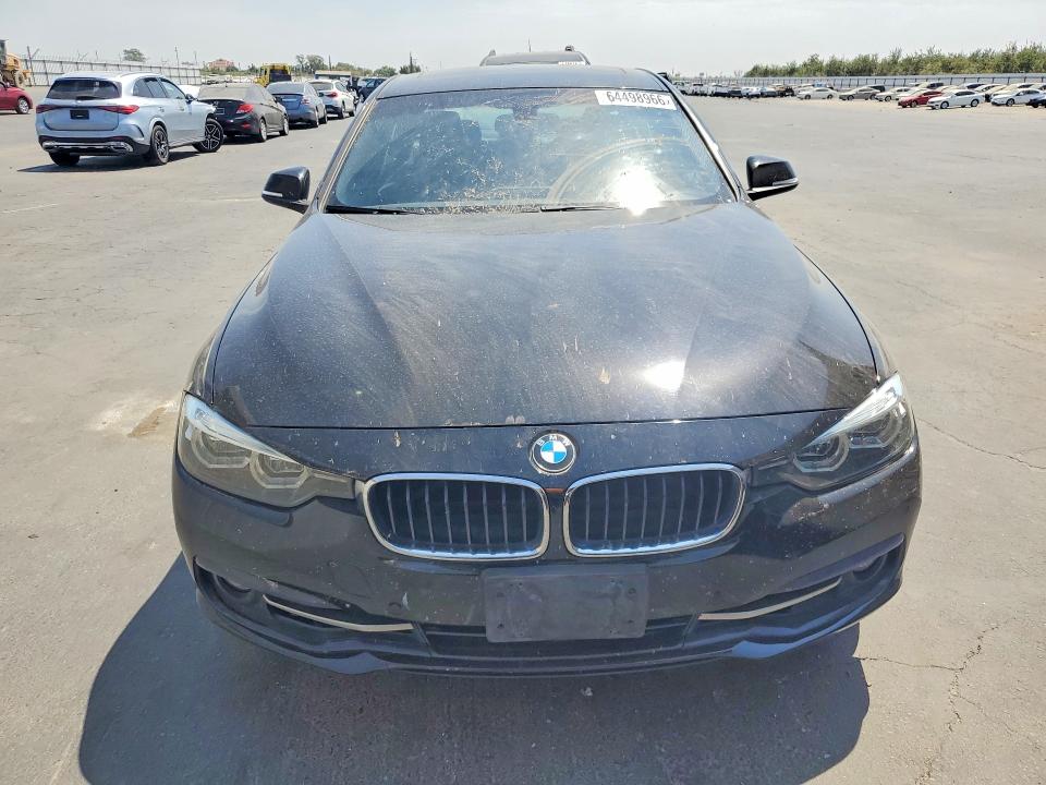 Zdjęcie 5 z aukcji – 2018 BMW 330 z VIN WBA8B9C56JEE81675