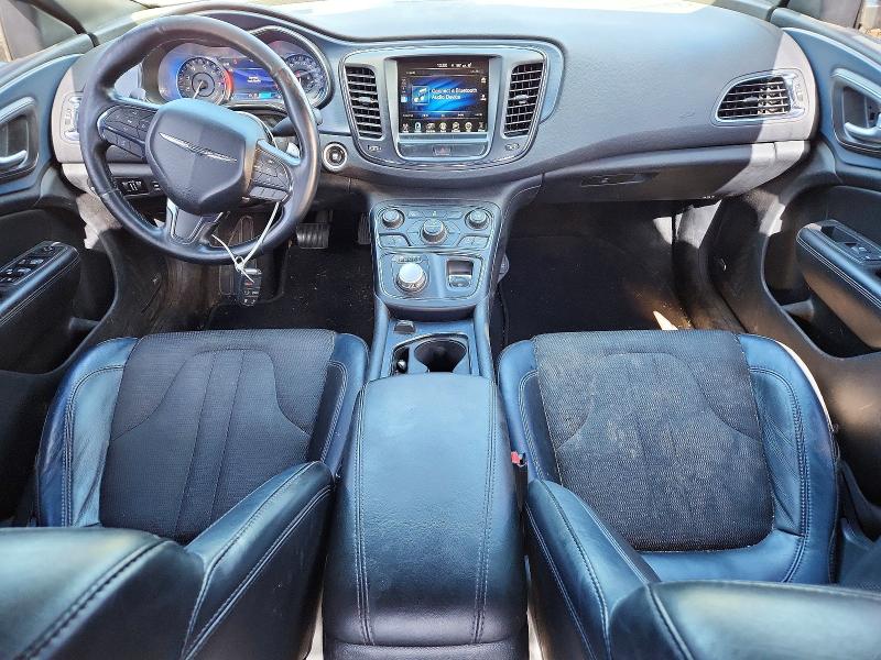 Photo 8 from auction – 2015 CHRYSLER 200 with VIN 1C3CCCBGXFN703752