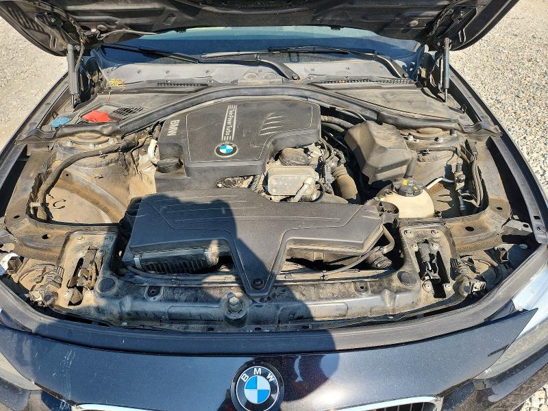 Photo 11 from auction – 2016 BMW 320 with VIN WBA8E5G54GNU22088