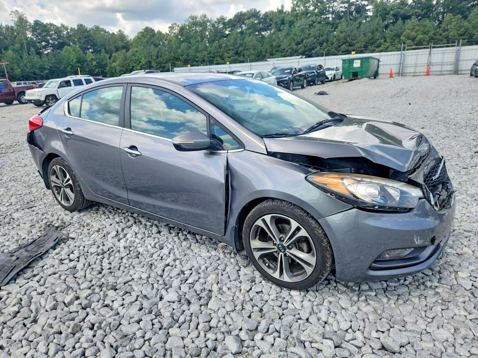 Photo 4 from auction – 2016 KIA FORTE with VIN KNAFX4A80G5549550