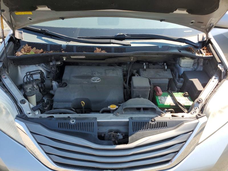 Photo 12 from auction – 2014 TOYOTA SIENNA with VIN 5TDYK3DC3ES463550