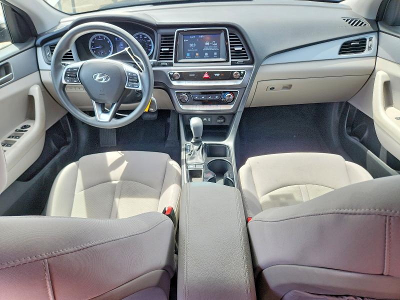 Photo 8 from auction – 2019 HYUNDAI SONATA with VIN 5NPE24AF4KH767463