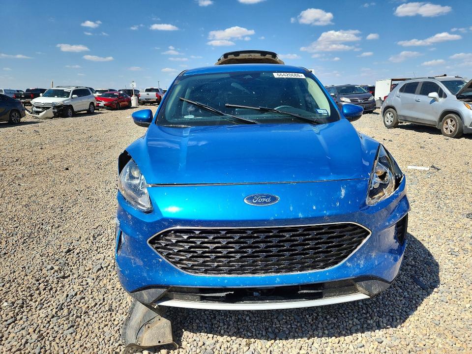 Photo 5 from auction – 2020 FORD ESCAPE with VIN 1FMCU0G61LUA14509