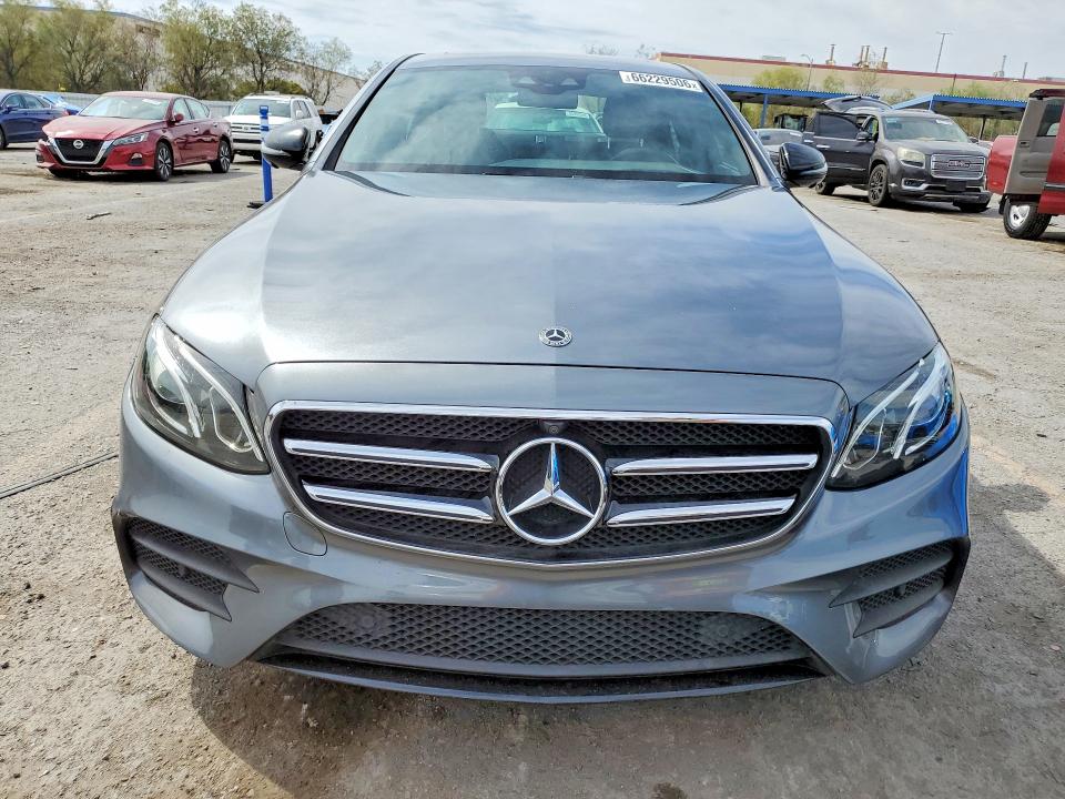 Photo 5 from auction – 2019 MERCEDES-BENZ E with VIN WDDZF4JB3KA662249
