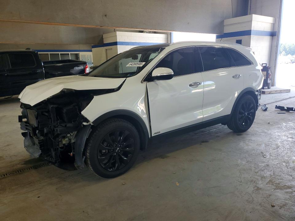 KIA SORENTO 2020 with VIN 5XYPHDA59LG676955 - Photo from auction