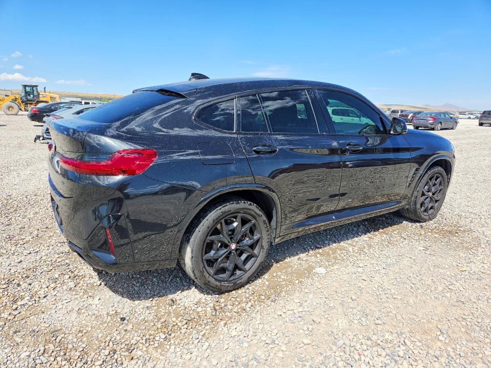 Photo 3 from auction – 2023 BMW X4 with VIN 5UX33DT0XP9P79323